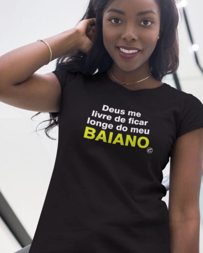 Camiseta de Boteco Deus me livre de ficar longe no meu Baiano
